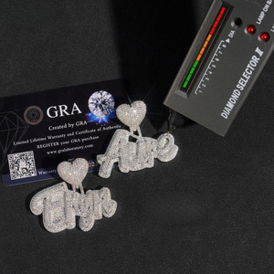 Colgante con Letra, Diamante Sintético Cultivado en Laboratorio, Corte Brillante, Chapado en Rodio, Plata Fina, Regalo para Fiesta Hiphop, Joyería Unisex GRA - Product Image 4