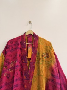 Robe kimono longue en soie créponnée, faite à la main, brodée, pour femme, idéale pour les festivals - Product Image 3