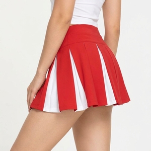 Falda de tenis duradera para mujer, hecha con tela elástica de calidad, ofrece comodidad, libertad de movimiento y rendimiento confiable durante el partido. - Product Image 4
