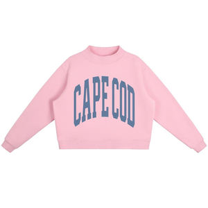 Sweat-shirt rose et bleu à imprimé Cape Cod Arch, col côtelé, poignets et ourlet côtelés roses unis, coupe ample, manches longues, haut pour tenue de week-end - Product Image 1