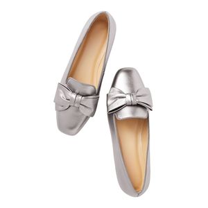Fabricant de chaussures pour femmes à bout pointu en cuir véritable, chaussures élégantes et tendance, exportation mondiale en gros - Product Image 3