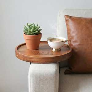 Plateau décoratif en bois pour présentation sur table et comptoir - Product Image 1