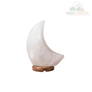 Lámpara Decorativa de Sal del Himalaya Blanca en Forma de Luna Creciente con Base de Madera para Decoración del Hogar y Bienestar - Product Image 1