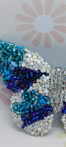 Una belleza geométrica de una horquilla brillante. Cada cuenta se adjunta por separado, con mucho amor y alma. - Product Image 5