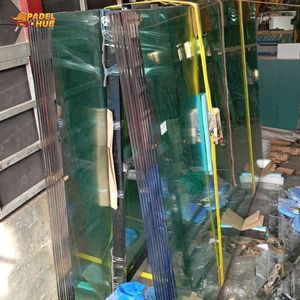 กระจกนิรภัยคุณภาพสูงสำหรับสนามแพเดิล - Product Image 1