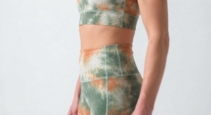 <b>Tie</b> <b>Dye</b> Sports Bra and Leggings <b>Set</b> Scoop Neck Crop Top High Waist Workout Activewear Yoga Outfit - Product Image 5