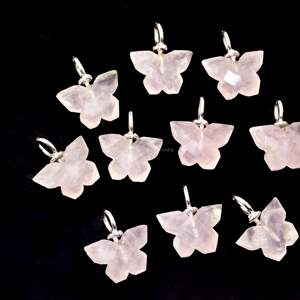 Colgante de mariposa de cuarzo rosa natural, plata de ley 925, colgante de piedra preciosa de cuarzo rosa tallado a mano para la fabricación de joyas al por mayor - Product Image 4