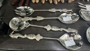 Ensemble de cuillères et fourchettes à salade en acier inoxydable avec manche en forme de branche d'arbre, luxe, pour hôtel, restaurant, mariage, couverts de service pour la maison - Product Image 2