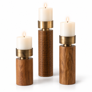 Porte-bougies cylindriques en bois et laiton pour bougies chauffe-plat, trois hauteurs, centre de table rustique, accent de table en bois naturel, fait main pour Noël - Product Image 1