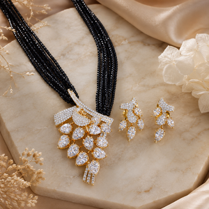 LISAJEWELLERS ชุดสร้อยคอและต่างหูทองเหลืองชุบโรเดียมประดับเพชรซิร์คอนสุดหรูหรา พร้อมพู่สีขาว สำหรับเจ้าสาว งานหมั้น งานแต่งงาน ของขวัญ - Product Image 2