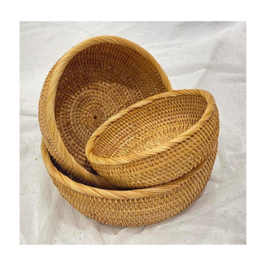 Bandeja de mimbre natural con Incrustaciones de nácar Bandeja de bambú decorativa hecha a mano para regalos - Product Image 2