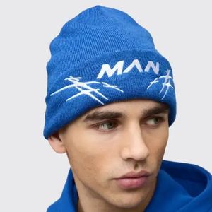 หมวกบีนนี่ฤดูหนาวคุณภาพดีที่สุดของ Yukaihe พร้อมดีไซน์ป้ายแบบกำหนดเอง หมวกไหมพรมฤดูหนาว รองรับการปรับแต่ง - Product Image 1