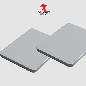 Fabriqué au Vietnam Panneau décoratif en charbon de bambou PVC Surface lisse inodore pour salons Densité 0.57g/cm3 1220x2440mm - Product Image 2