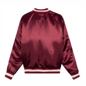 Chaqueta de Satén de Alta Calidad al por Mayor, Chaqueta Ligera de Seda de Leche, Chaqueta Varsity Personalizada de Satén para Hombre - Product Image 3