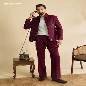 Chaqueta de manga larga de terciopelo de alta calidad con bordado de hilo y espejo, cadena y cuello, y conjunto de pantalón sin coser. Proveedor mundial. - Product Image 1