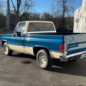 LISTO PARA ENVIAR, ENTREGA 24/7, OFERTA ESPECIAL, Camioneta GMC CK 1500 Serie 1982 (Modelo Antiguo) - Product Image 1