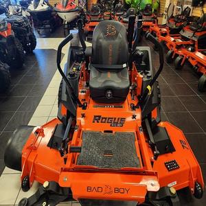 Nouvelle <span class=keywords><strong>Moto</strong></span> à Trois <span class=keywords><strong>Roues</strong></span> Spyder F3-S <span class=keywords><strong>Rotax</strong></span> 1330 ACE Monolith Noir Satiné de Qualité 2025 - Product Image 3