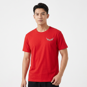 Camiseta Roja de Manga Corta para Hombre con Logotipo de Ala Bordado, Cuello Redondo, Corte Casual - Product Image 6