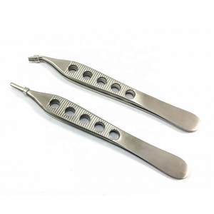 Pinzas Adson Manuales de Alta Calidad, Instrumento Quirúrgico, Curvas, Dentadas, Agarre Preciso, Acero Inoxidable, Certificación CE - Product Image 4