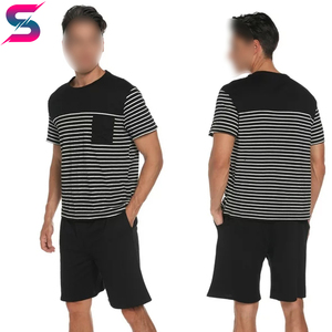 Conjunto de Camiseta y Pantalones Cortos a Rayas de Verano, Estilo Moderno, Cuello Redondo, Tejido de Algodón, Atuendo Informal Transpirable, Diseño a Rayas Blancas y Negras - Product Image 6