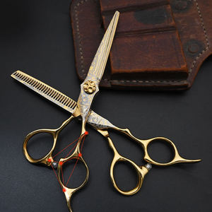 Ciseaux de coiffure professionnels en or, lame à motif Damas, ergonomiques, légers, sûrs, pour droitiers, pour la coupe en salon - Product Image 5