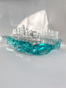 Resin <b>Chess</b> Board Custom Children High Quality Clear Pigmented Artistic Handmade <b>Chess</b> Pieces Modern Luxury Set - Product Image 6