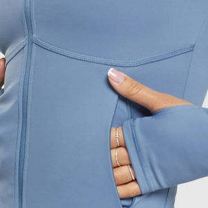 Jersey de Ciclismo con Cierre de Cremallera, Spandex Transpirable, Absorbente de Sudor, Manga Larga, Personalizable con Logotipo OEM - Product Image 4