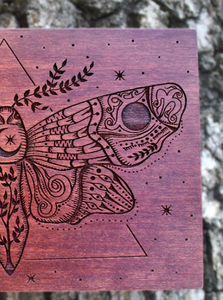 Kotak Kayu Gotik Grosir untuk Penyimpanan Serangga, Berukir Bulan Sabit dan Bintang, Kotak Penyimpanan Perhiasan Buatan Tangan Bertema Celestial, Hadiah - Product Image 2
