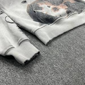 Sudadera con Capucha Extra Grande para Hombre, Lavada con Ácido, con Acabado Desgastado y Efecto de Lavado Vintage Premium - Product Image 3