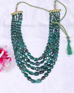 Collier de perles ovales en émeraude naturelle - Product Image 4