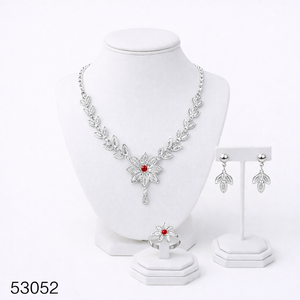 Ensemble collier et boucles d'oreilles pendantes élégants en zircon plaqué or, motif feuille tendance pour femme, avec chaîne corde de 16 pouces 53055 - Product Image 6