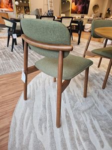 Juego de Mesa de Comedor Redonda de Madera de Teca Sólida Estilo Japandi con Sillas Tapizadas - Product Image 3
