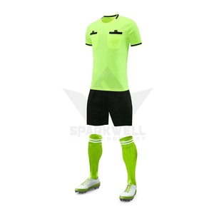 ชุดฟุตบอลชายแบบกำหนดเอง สีดำแดง เสื้อซับลิเมชั่น กางเกงขาสั้น ระบายเหงื่อได้ดี ทุกฤดูกาล ไซส์ผู้ใหญ่ 2XL - Product Image 2