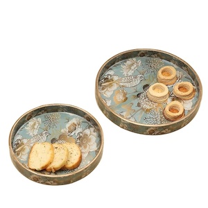 Plateau de service de luxe en bois avec travail Meena, design classique, finition laquée, durable, écologique, artisanat tendance, pour fêtes, USA, Europe, Golfe - Product Image 3