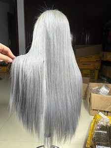 Extensions à clipser en cheveux humains Remy du Vietnam, ondulations profondes lâches, double trame, couleur noir naturel - Product Image 5