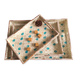 Bandeja de Servir Pulida con Diseño Floral de Nácar y Borde Festoneado para Uso en Catering - Product Image 4