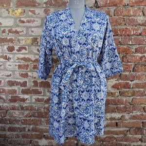 ชุดกิโมโนผ้าฝ้ายพิมพ์ลายดอกไม้แบบอินเดียสำหรับทุกเพศ พร้อมเชือกผูกเอว ระบายอากาศได้ดี เหมาะสำหรับทุกฤดูกาล - Product Image 1