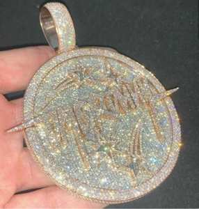 จี้เพชรโมอิสซาไนต์ VVS เงินแท้ 925 สไตล์ฮิปฮอป สำหรับผู้ชาย แบบตัวอักษร ตัวเลข หรือโลโก้  พร้อมบริการสลักชื่อตามสั่ง - Product Image 3