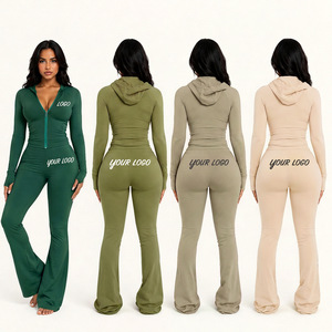 Conjunto Deportivo Personalizado al por Mayor para Mujer, Chaqueta con Cierre y Pantalones Acampanados, Dos Piezas, Ropa Deportiva de Moda - Product Image 1