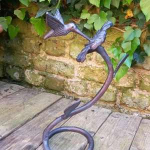 Escultura Decorativa de Hierro Fundido con Pétalos de Rosa, Ramas y Colibrí para Jardín, Decoración de Casa de Campo, Accesorios - Product Image 1