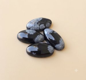 ออบซิเดียนเกล็ดหิมะธรรมชาติทรงรียาวแบบคาโบชอง สำหรับทำเครื่องประดับ - Product Image 2