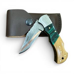 Cuchillo Plegable de Acero Inoxidable y Cobre Hecho a Mano, Grado Industrial, con Logotipo Personalizado, Bloqueo Trasero EDC, Garantía de 3 Años, Mango de Madera con Resina Epoxi - Product Image 1