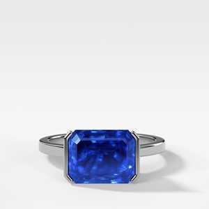 Anillo de Compromiso de Zafiro Azul Corte Esmeralda de 2 Quilates, Oro Sólido de 14K, Engaste de Media Montura, Anillos de Boda Arquitectónicos Solitarios - Product Image 4