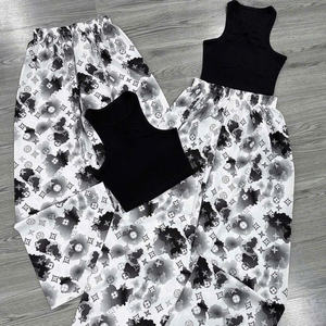 Ensemble deux pièces d'été pour femmes, vêtements confortables, mode naturelle, lavables, emballage personnalisé, fabriqué au Vietnam. - Product Image 2