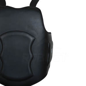 Protector de Pecho de Cuero con Acolchado Suave, Ecológico, Transpirable, Ligero, Cómodo, Fácil de Usar, Diseño Simple para Boxeo y Lucha - Product Image 4