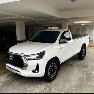 Camioneta Toyota Hilux 4X4 USADA en Venta / Hilux Pick-Up en Venta, Disponible con Volante a la Izquierda y a la Derecha - Product Image 4