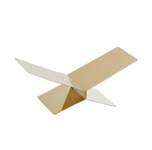 Elegante Soporte para Libros de Metal Dorado con Diseño Moderno en Cruz, para Mesa de Centro, Oficina, Escritorio, Decoración del Hogar - Product Image 1