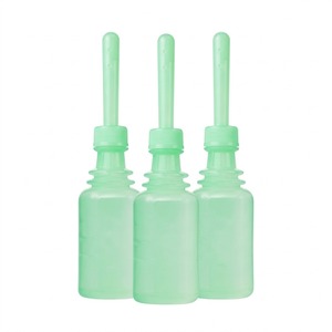 Nettoyant intime féminin naturel à base de plantes bio Yoni Wash, formule douce, pH équilibré, hydratant et adoucissant. - Product Image 5