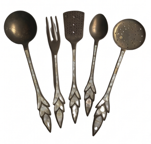Ensemble d'ustensiles de service vintage en métal avec poignées style nacre, manche long, design durable pour mariages, maison, dîners et événements - Product Image 1