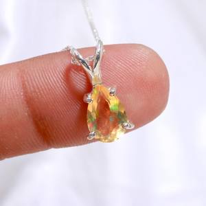 Pendentif en opale d'Éthiopie naturelle en forme de poire, chaîne en argent sterling 925, bijoux faits à la main avec pierres précieuses arc-en-ciel, cadeau pour femmes et enfants, certifié IGI - Product Image 3